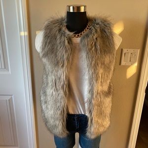 Fur vest